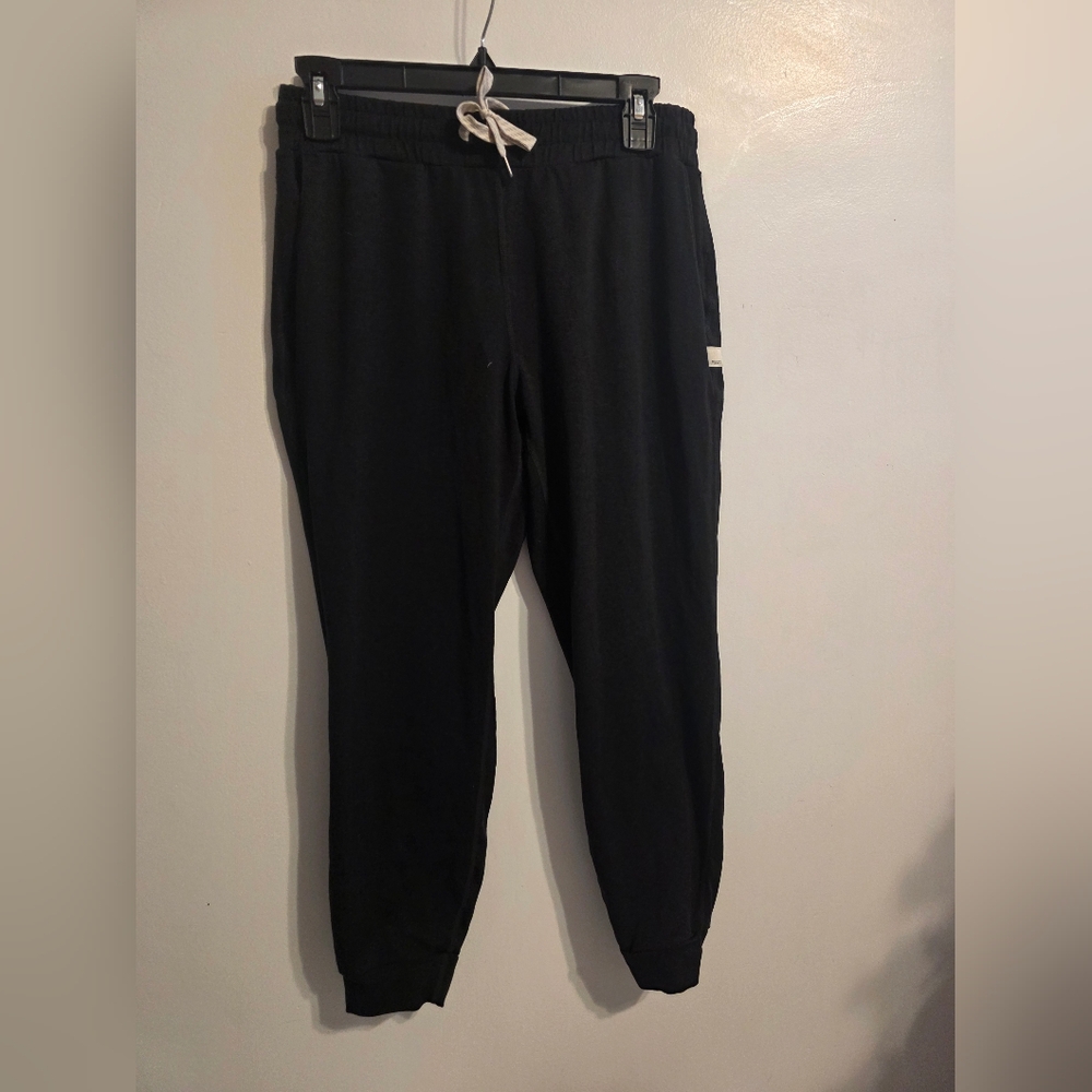 Vuori Joggers Size S
